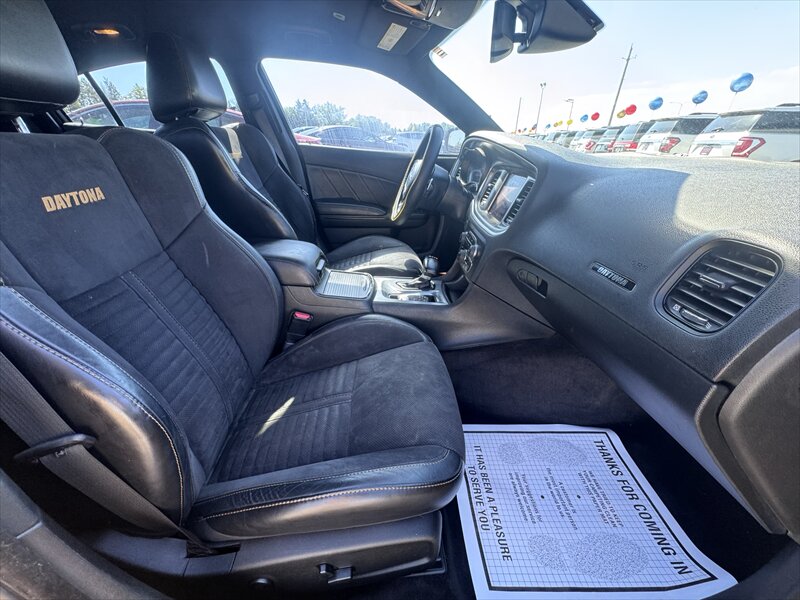 2018 Dodge Charger R/T Scat Pack - Photo 9 - Brainerd, MN 56401