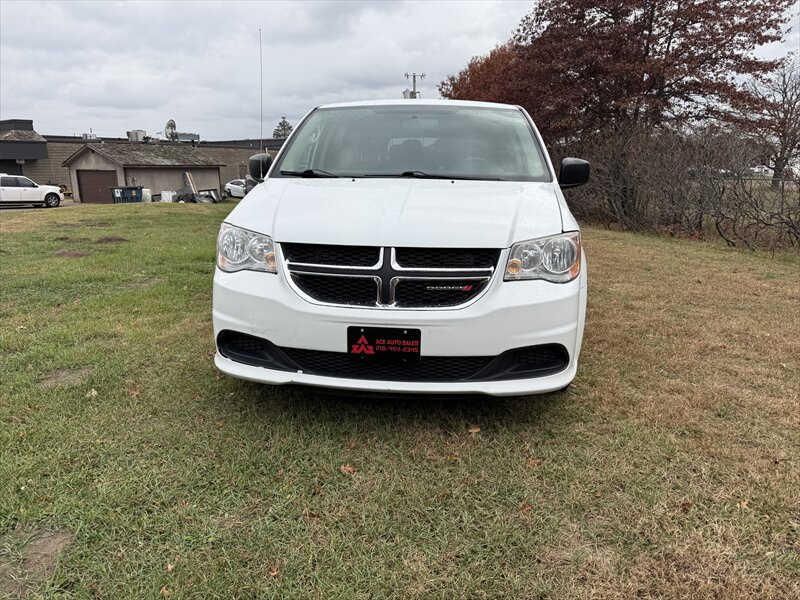 2017 Dodge Grand Caravan SE  