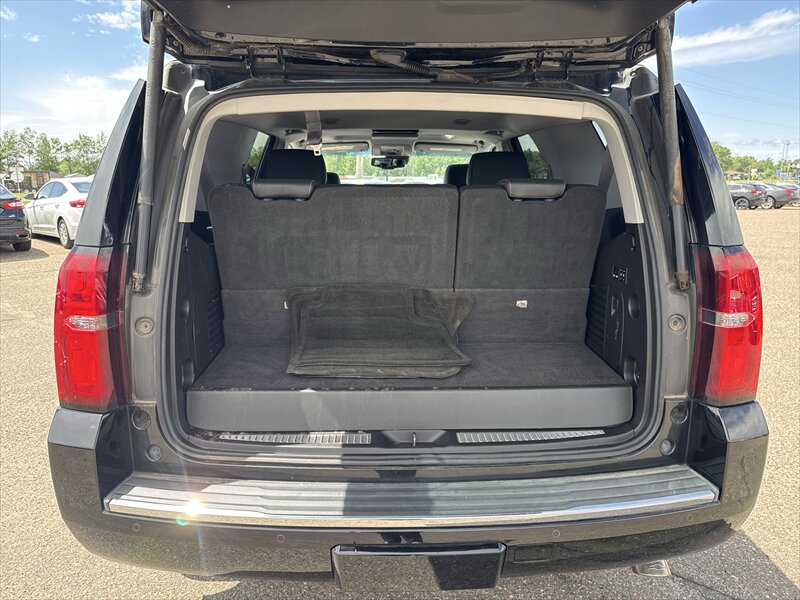 2016 Chevrolet Tahoe LTZ - Photo 11 - Brainerd, MN 56401