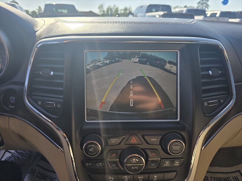 2014 Jeep Grand Cherokee Overland photo 10