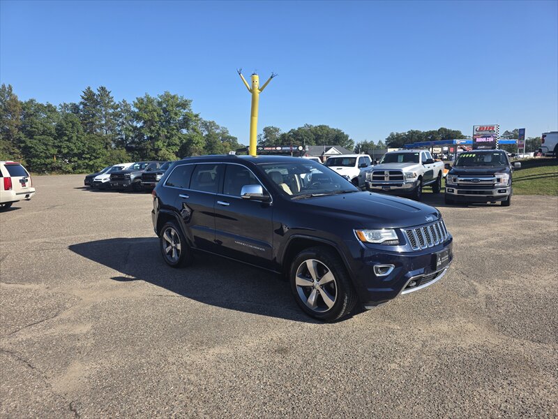 2014 Jeep Grand Cherokee Overland photo 2
