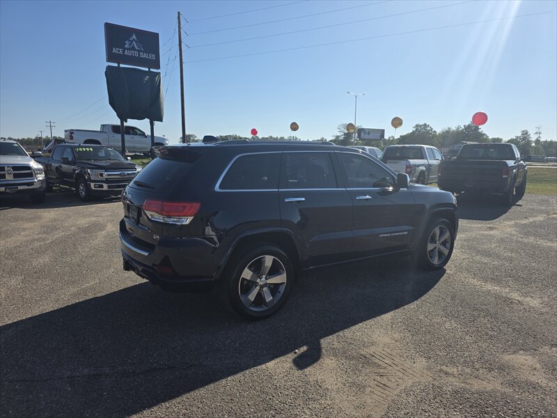 2014 Jeep Grand Cherokee Overland photo 3