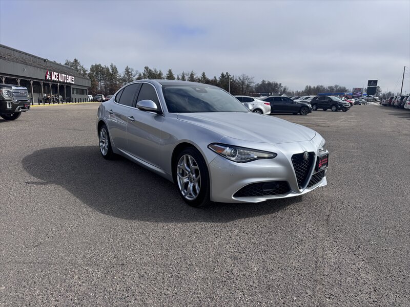 2021 Alfa Romeo Giulia Ti  