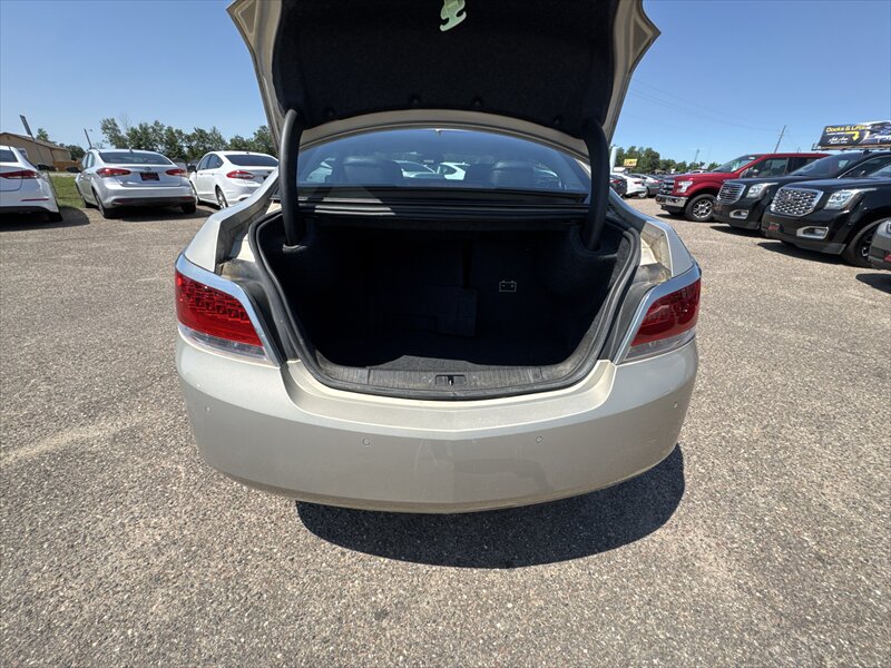 2012 Buick Lacrosse Premium 1 - Photo 9 - Brainerd, MN 56401