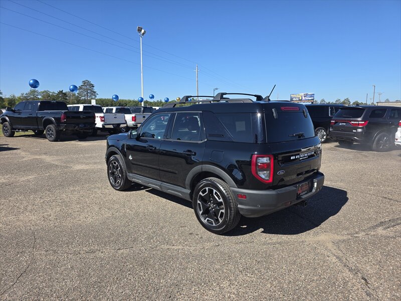 2021 Ford Bronco Sport Outer Banks photo 4