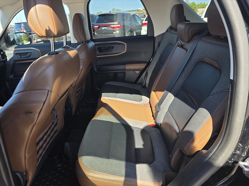 2021 Ford Bronco Sport Outer Banks photo 8