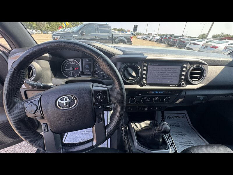 2022 Toyota Tacoma TRD Off-Road - Photo 17 - Brainerd, MN 56401