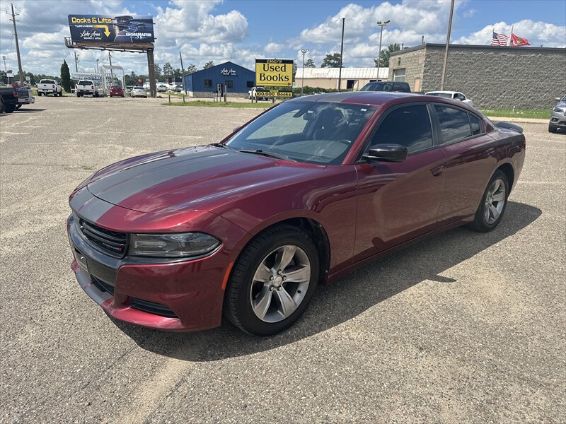 2019 Dodge Charger SXT - Photo 1 - Brainerd, MN 56401