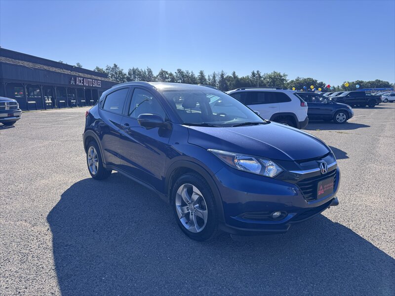 2017 Honda HR-V EX-L w/Navi - Photo 2 - Brainerd, MN 56401