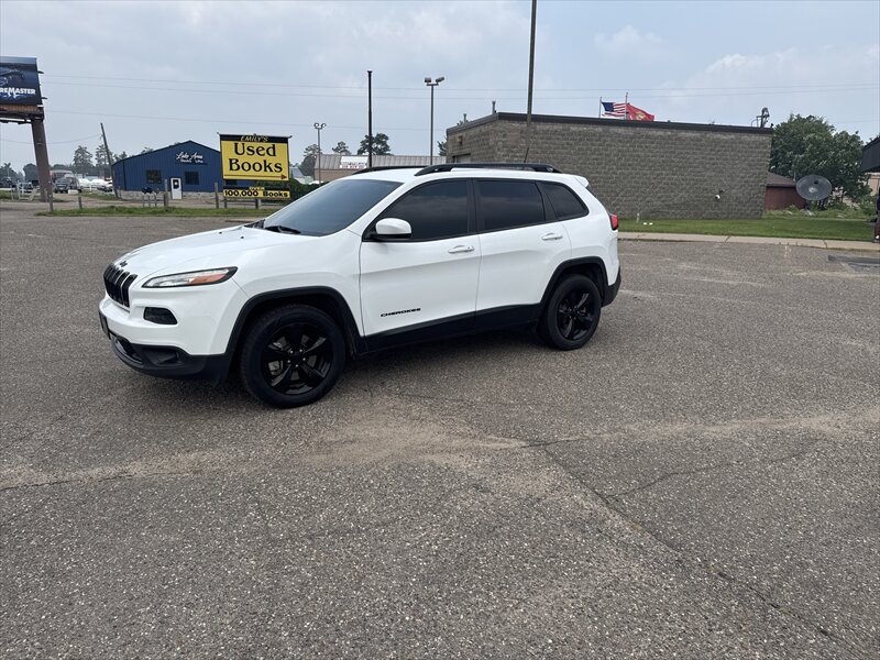 2016 Jeep Cherokee Limited - Photo 1 - Brainerd, MN 56401