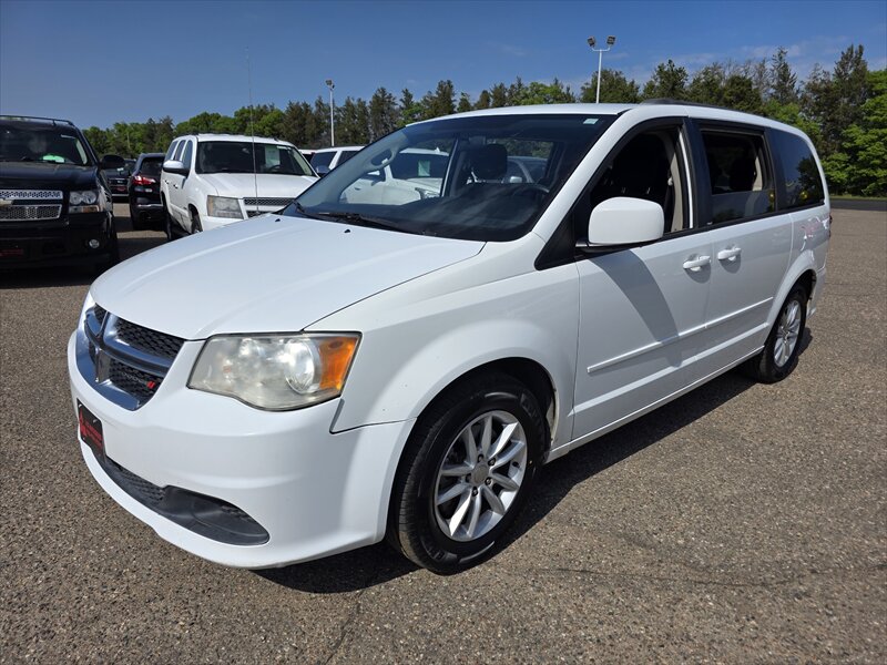 2014 Dodge Grand Caravan SXT's photo