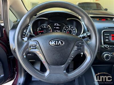 2017 Kia Forte LX   - Photo 9 - Westminster, CA 92683