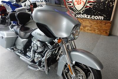 2010 Harley-Davidson Street Glide   - Photo 11 - Kingman, KS 67068