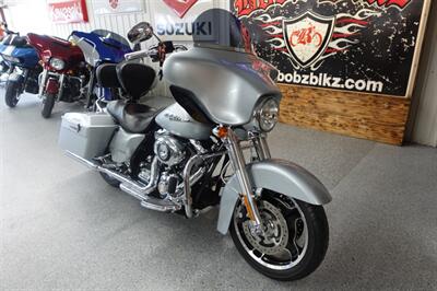 2010 Harley-Davidson Street Glide   - Photo 2 - Kingman, KS 67068