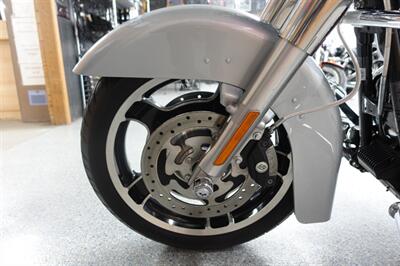 2010 Harley-Davidson Street Glide   - Photo 14 - Kingman, KS 67068