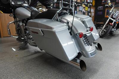 2010 Harley-Davidson Street Glide   - Photo 18 - Kingman, KS 67068
