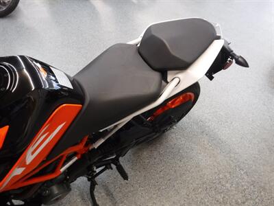 2017 KTM Duke 390   - Photo 16 - Kingman, KS 67068