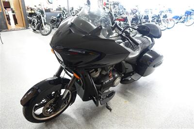 2014 Victory Cross Country 8-Ball - Photo 4 - Kingman, KS 67068