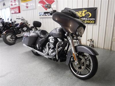 2014 Harley-Davidson Street Glide   - Photo 2 - Kingman, KS 67068