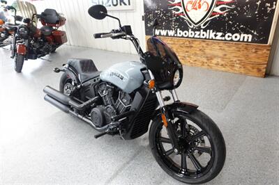 2024 Indian Scout Rogue Sixty   - Photo 2 - Kingman, KS 67068