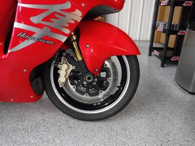 2004 Suzuki Hayabusa Limited   - Photo 9 - Kingman, KS 67068