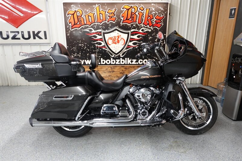 2019 Harley-Davidson Road Glide Ultra   - Photo 1 - Kingman, KS 67068
