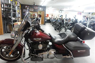 2014 Harley-Davidson Road King   - Photo 5 - Kingman, KS 67068