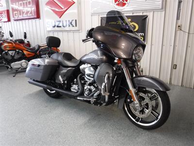 2015 Harley-Davidson Street Glide Special   - Photo 2 - Kingman, KS 67068