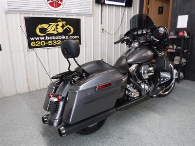 2015 Harley-Davidson Street Glide Special   - Photo 11 - Kingman, KS 67068