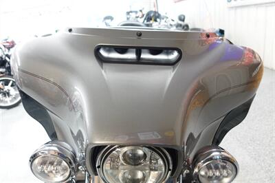 2017 Harley-Davidson Ultra Classic   - Photo 45 - Kingman, KS 67068