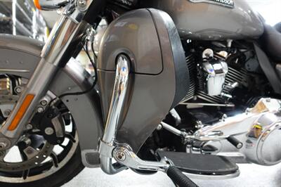 2017 Harley-Davidson Ultra Classic   - Photo 40 - Kingman, KS 67068