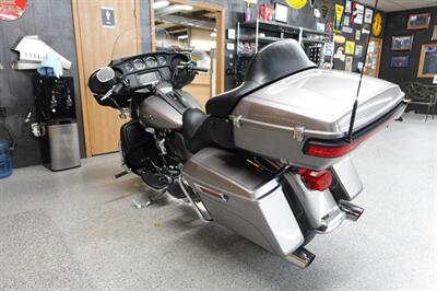 2017 Harley-Davidson Ultra Classic   - Photo 6 - Kingman, KS 67068