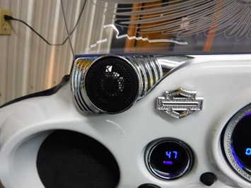 2010 Harley-Davidson Street Glide   - Photo 19 - Kingman, KS 67068