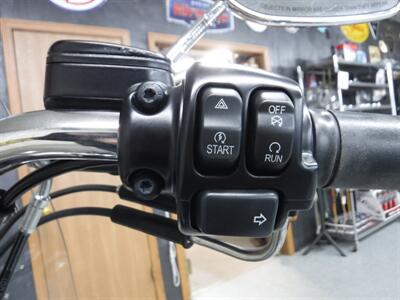 2012 Harley-Davidson Heritage Softail Classic   - Photo 15 - Kingman, KS 67068