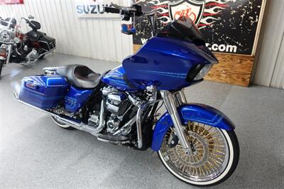 2019 Harley-Davidson Road Glide - Photo 2 - Kingman, KS 67068