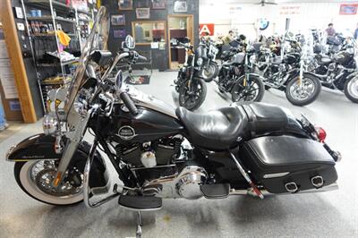 2010 Harley-Davidson Road King Classic   - Photo 5 - Kingman, KS 67068