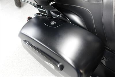 2022 Indian Roadmaster Dark Horse Black Smoke   - Photo 23 - Kingman, KS 67068