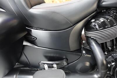 2022 Indian Roadmaster Dark Horse Black Smoke   - Photo 19 - Kingman, KS 67068
