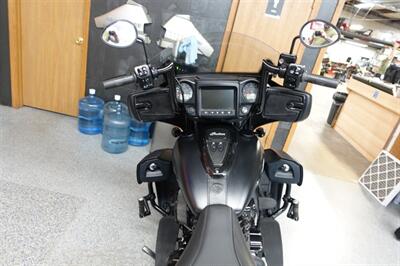 2022 Indian Roadmaster Dark Horse Black Smoke   - Photo 42 - Kingman, KS 67068