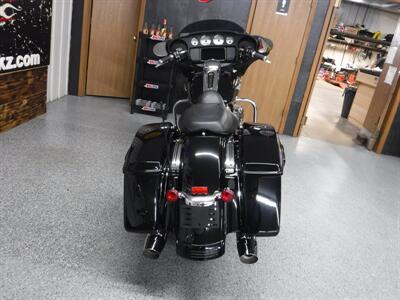 2019 Harley-Davidson Street Glide   - Photo 7 - Kingman, KS 67068