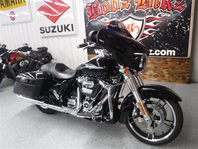 2019 Harley-Davidson Street Glide   - Photo 2 - Kingman, KS 67068