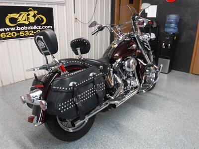 2011 Harley-Davidson Heritage Softail Classic   - Photo 12 - Kingman, KS 67068