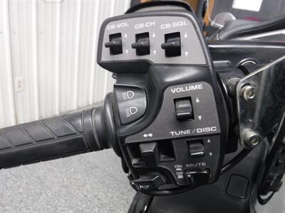 2001 Honda Gold Wing 1800   - Photo 18 - Kingman, KS 67068