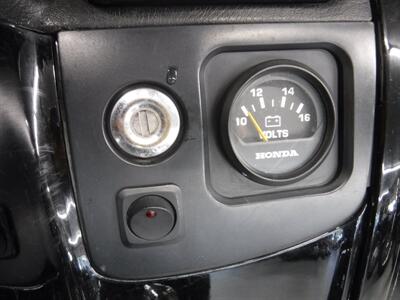 2001 Honda Gold Wing 1800   - Photo 19 - Kingman, KS 67068