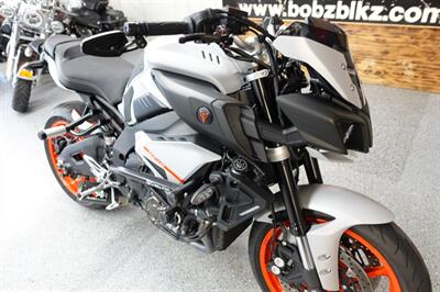 2020 Yamaha MT-10   - Photo 11 - Kingman, KS 67068