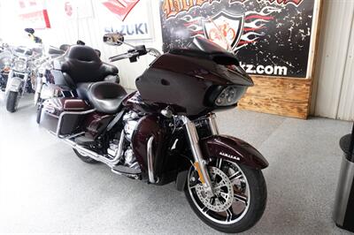 2021 Harley-Davidson Road Glide Limited   - Photo 2 - Kingman, KS 67068