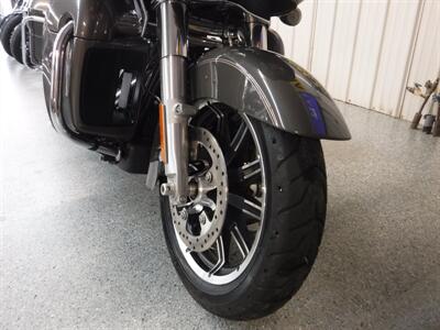 2018 Harley-Davidson Road Glide Ultra   - Photo 3 - Kingman, KS 67068