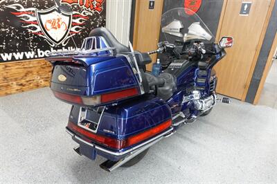 2000 Honda Gold Wing 1500 SE   - Photo 9 - Kingman, KS 67068