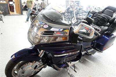 2000 Honda Gold Wing 1500 SE   - Photo 16 - Kingman, KS 67068