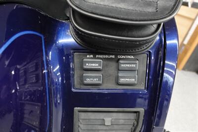 2000 Honda Gold Wing 1500 SE   - Photo 43 - Kingman, KS 67068